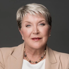 People Susanne Eickermann-Riepe FRICS