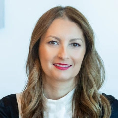 People Roxana Fratila