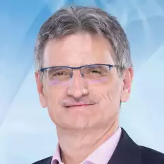 People - Péter Számely MRICS