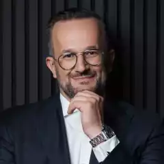 People - Krystian Modrzejewski