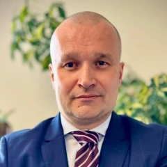 People Sebastian Ioniscu