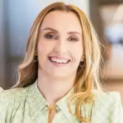 People - Angelina Nekić