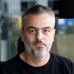 People - Răzvan Ionescu